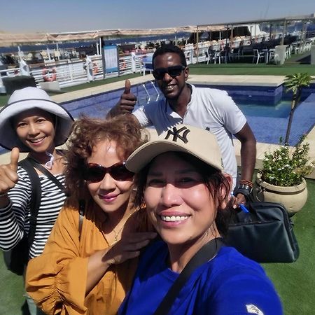 Five Star Nile Cruise From Aswan To Luxor Hotel Exterior foto