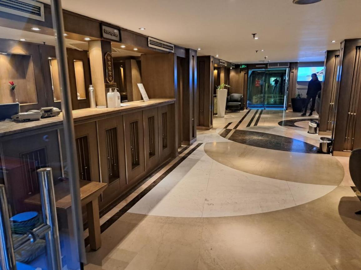 Five Star Nile Cruise From Aswan To Luxor Hotel Exterior foto