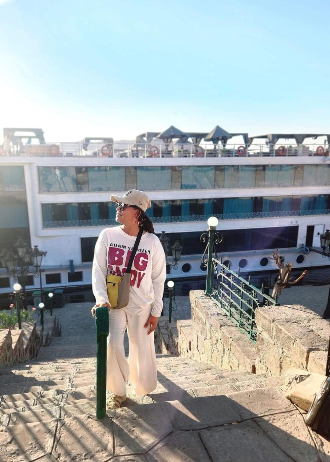 Five Star Nile Cruise From Aswan To Luxor Hotel Exterior foto