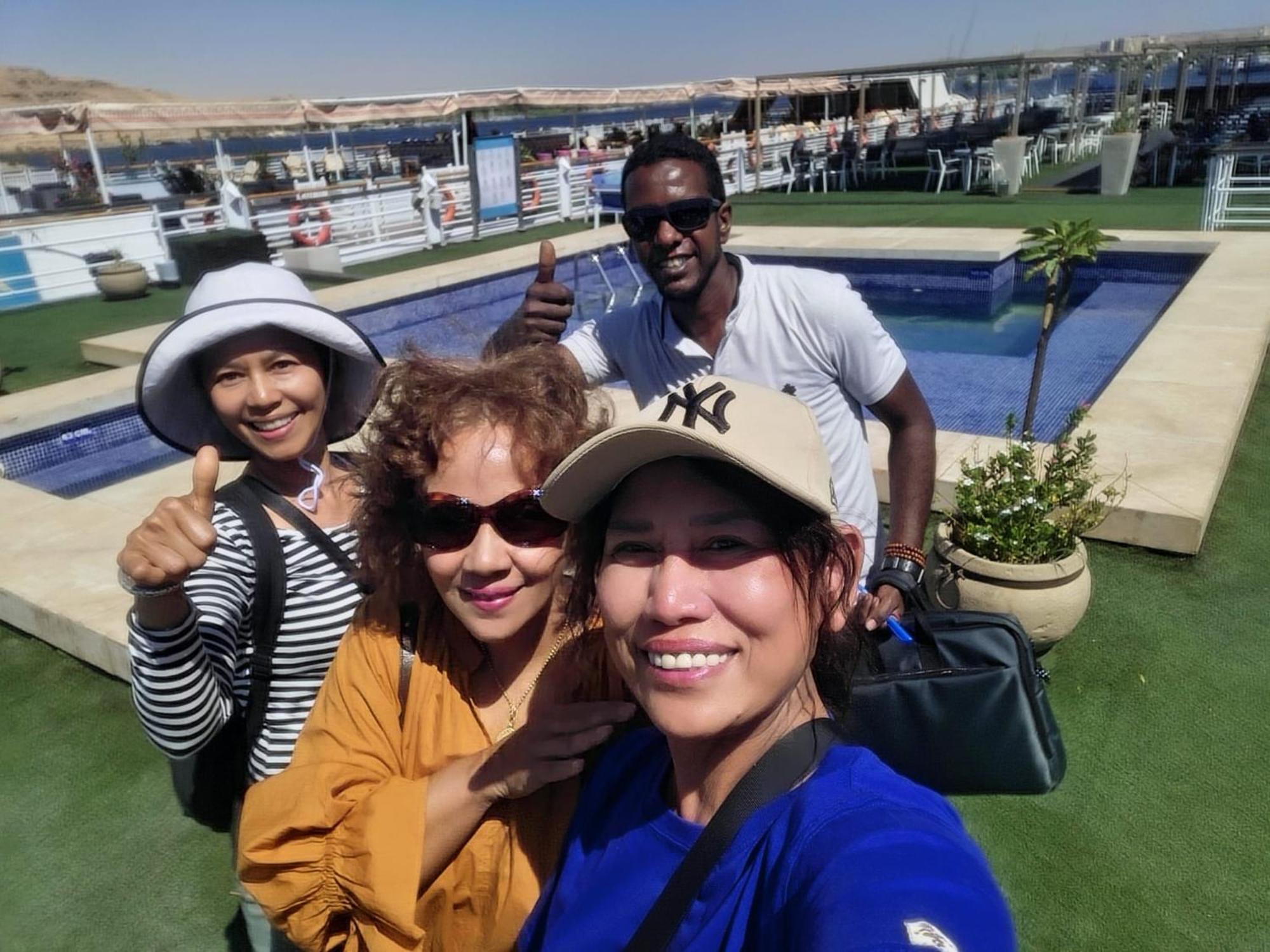 Five Star Nile Cruise From Aswan To Luxor Hotel Exterior foto